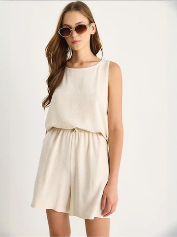 Pantalons de tailleur Bianco Lucci en beige