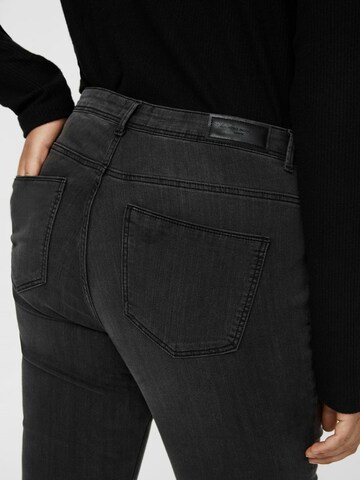 Vero Moda Curve Skinny Jeans 'Tanya' in Grey