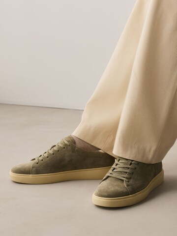 Sneaker bassa di Next in verde