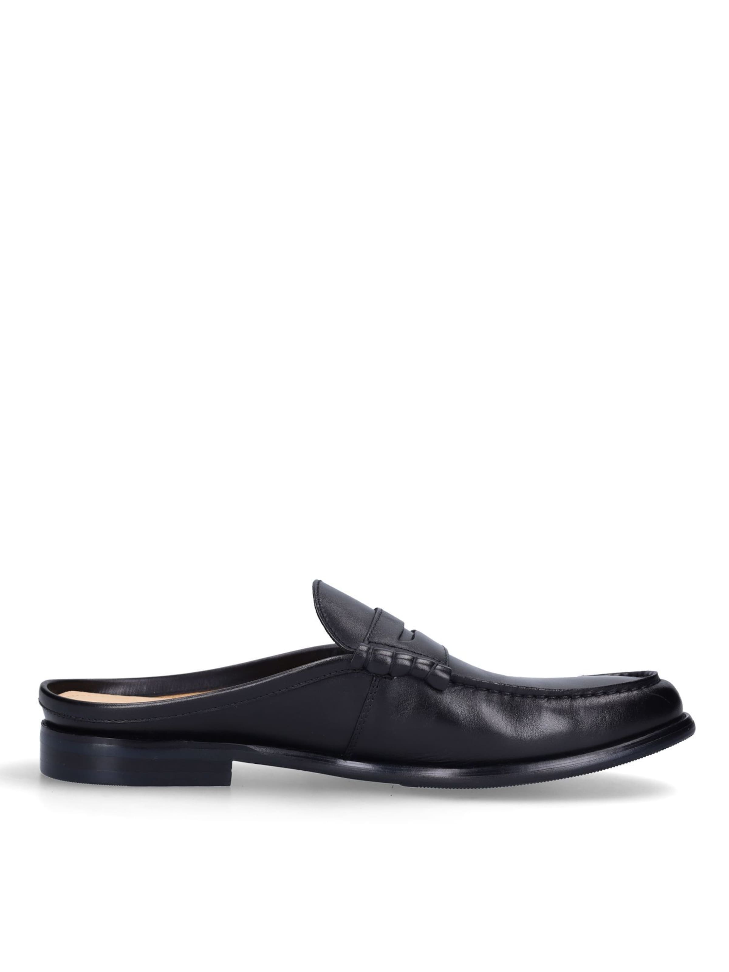 Chaussure basse MANFIELD en noir