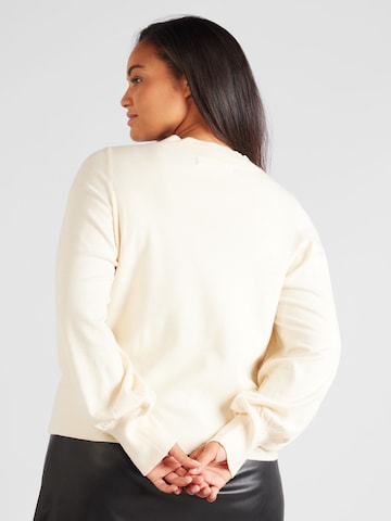 Vero Moda Curve Sweter 'HOLLY KARIS' w kolorze beżowy