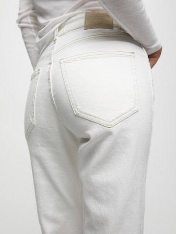 Regular Jean Pull&Bear en blanc