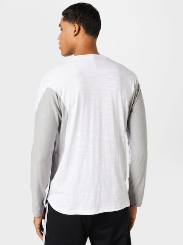 ADIDAS SPORTSWEAR Funktionsshirt 'Wellbeing Training' in Grau