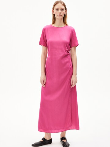 ARMEDANGELS Jurk 'SEDISAA' in Roze: voorkant