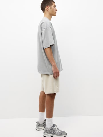 Pull&Bear Regular Pants in Grey