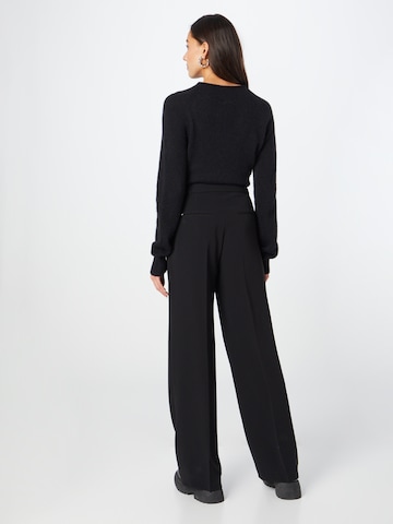 Wide leg Pantaloni cutați 'Tapiana' de la BOSS Black pe negru