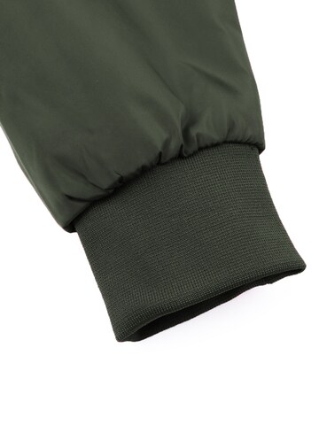 Youthup Between-Season Jacket in Green