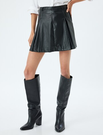 Koton Rok in Zwart: voorkant