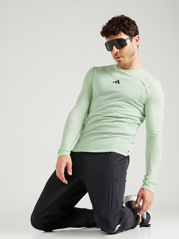 ADIDAS PERFORMANCE - Camisa funcionais 'Workout' em verde