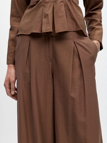OBJECT Wide leg Pleat-front trousers 'YUI' in Brown