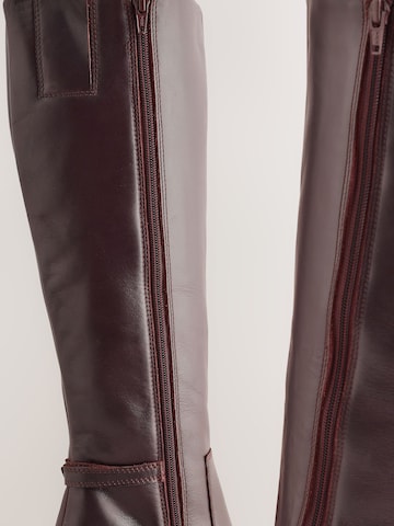 Next Laarzen 'Forever Comfort' in Bruin