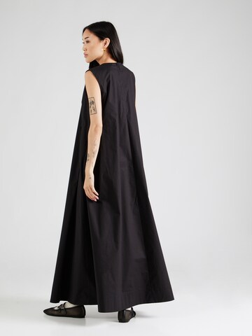 REMAIN Kleid in Schwarz