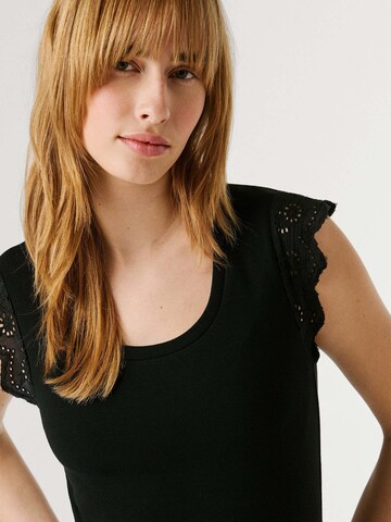 Pepe Jeans T-Shirt 'Mireya' in Schwarz