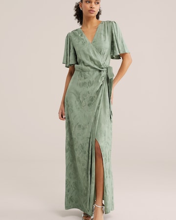 WE Fashion Рокля в зелено: отпред