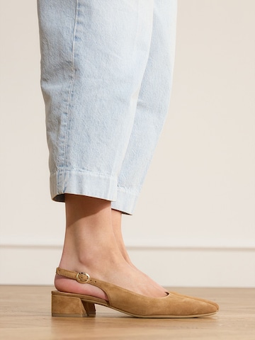 no stress Slingpumps in Bruin: voorkant