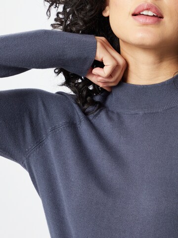 PIECES Pullover 'PCESERA HIGH NECK KNIT NOOS' in Blau