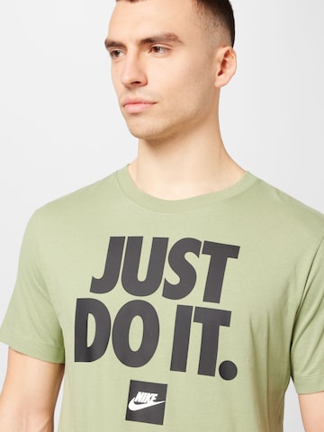 Nike Sportswear Shirt in Green