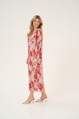Robe 'Louise' Kaffe en beige