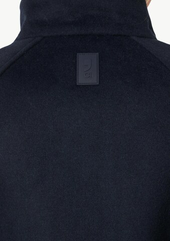 Cape comma casual identity en bleu