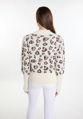 Pull-over 'Mioki' faina en blanc