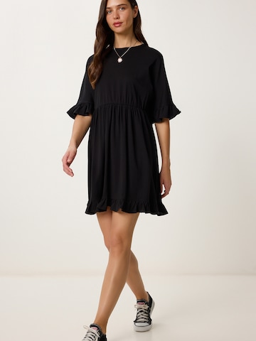 Robe Happiness İstanbul en noir