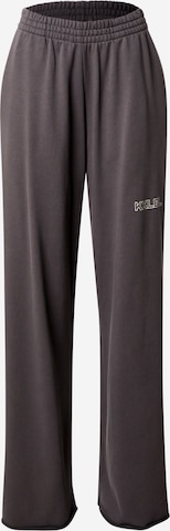 Karo Kauer Loosefit Housut värissä harmaa: etupuoli