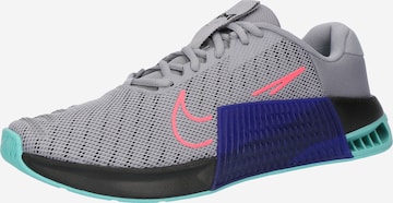 NIKE - Sapatilha de desporto 'Metcon 9' em cinzento: frente
