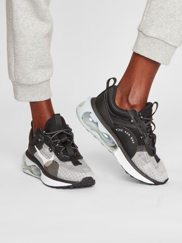 Nike Sportswear Låg sneaker 'Air Max 2021' i grå