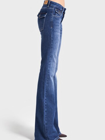 IT'S BASIC Flared Jeans 'OLIVIA' in Blue