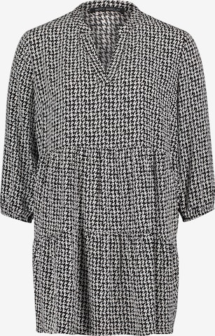 Betty Barclay Blouse in Zwart: voorkant