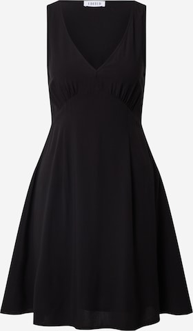 Rochie 'Everly' de la EDITED pe negru: față