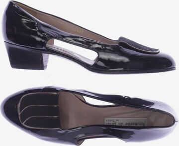 SIOUX Flats & Loafers in 38,5 in Black: front