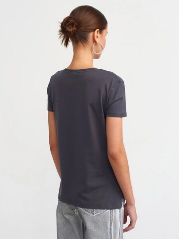 T-shirt Dilvin en gris
