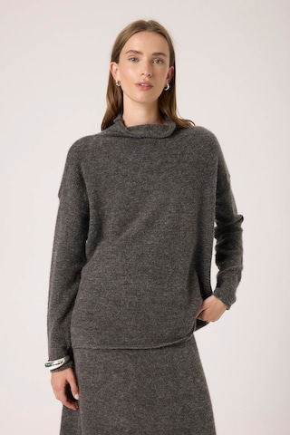 SOAKED IN LUXURY Pullover 'Miya' i grå: forside