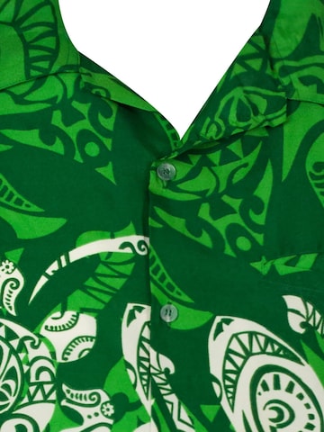 Maglietta 'Maori Chest' di King Kameha in verde