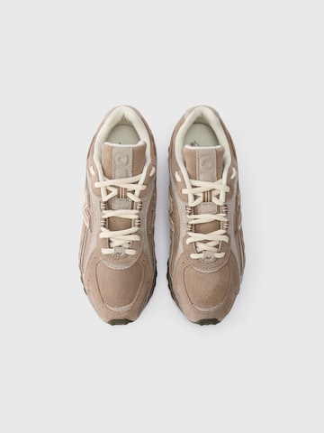 new balance - Sapatilhas baixas '204' em castanho