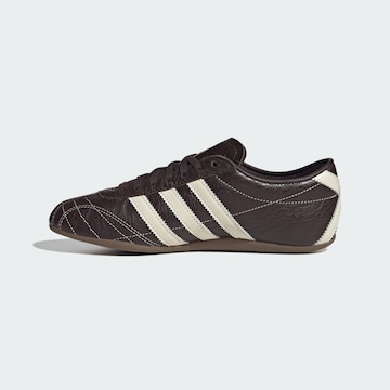 ADIDAS ORIGINALS Sneakers laag 'Tokyo' in Bruin