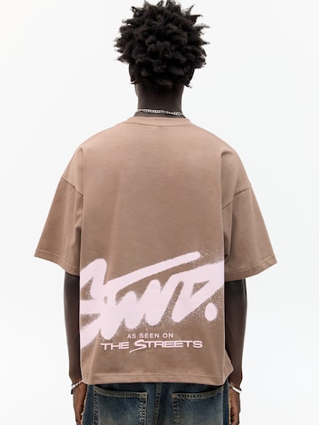 T-Shirt 'STWD' Pull&Bear en marron : devant