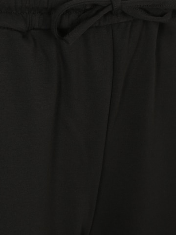 Tapered Pantaloni 'LUCCA' di Vero Moda Tall in nero