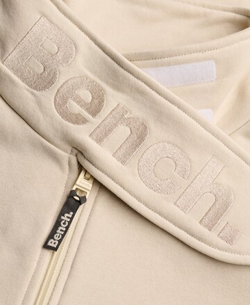Vestes d’entraînement 'Bench X Superdry&Co' BENCH en beige