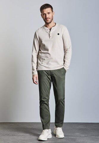 Street One MEN Slimfit Hose in Grün