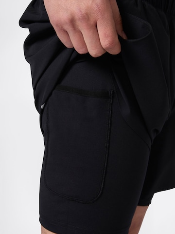 Champion Authentic Athletic Apparel Regular Спортен панталон в черно