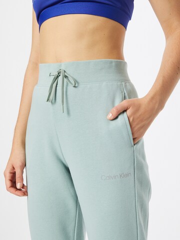 Calvin Klein Sport Tapered Broek in Groen