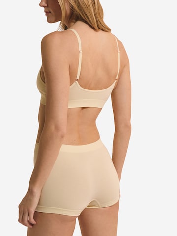 Culotte 'Amande' ETAM en beige