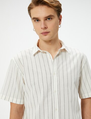 Koton Regular Fit Hemd in Beige