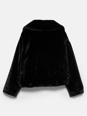 Manteau d’hiver Pull&Bear en noir