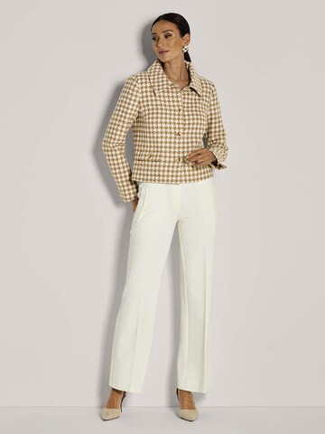 MADELEINE Blazers in Wit