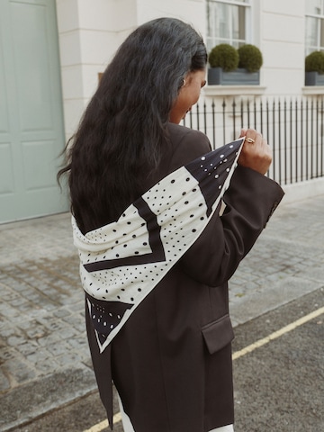 Next - Chal en beige