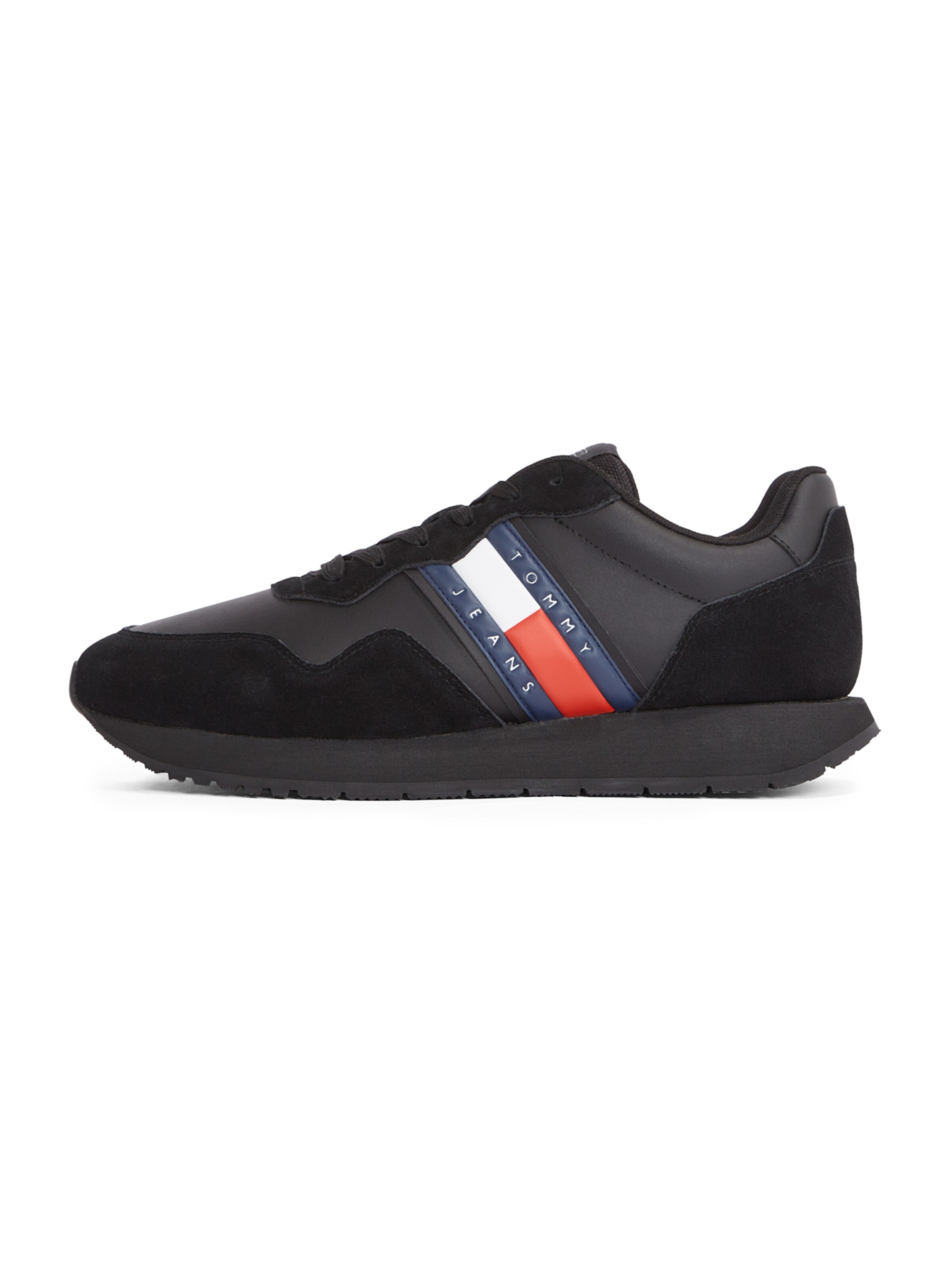 Baskets basses 'Essential' Tommy Jeans en noir : devant