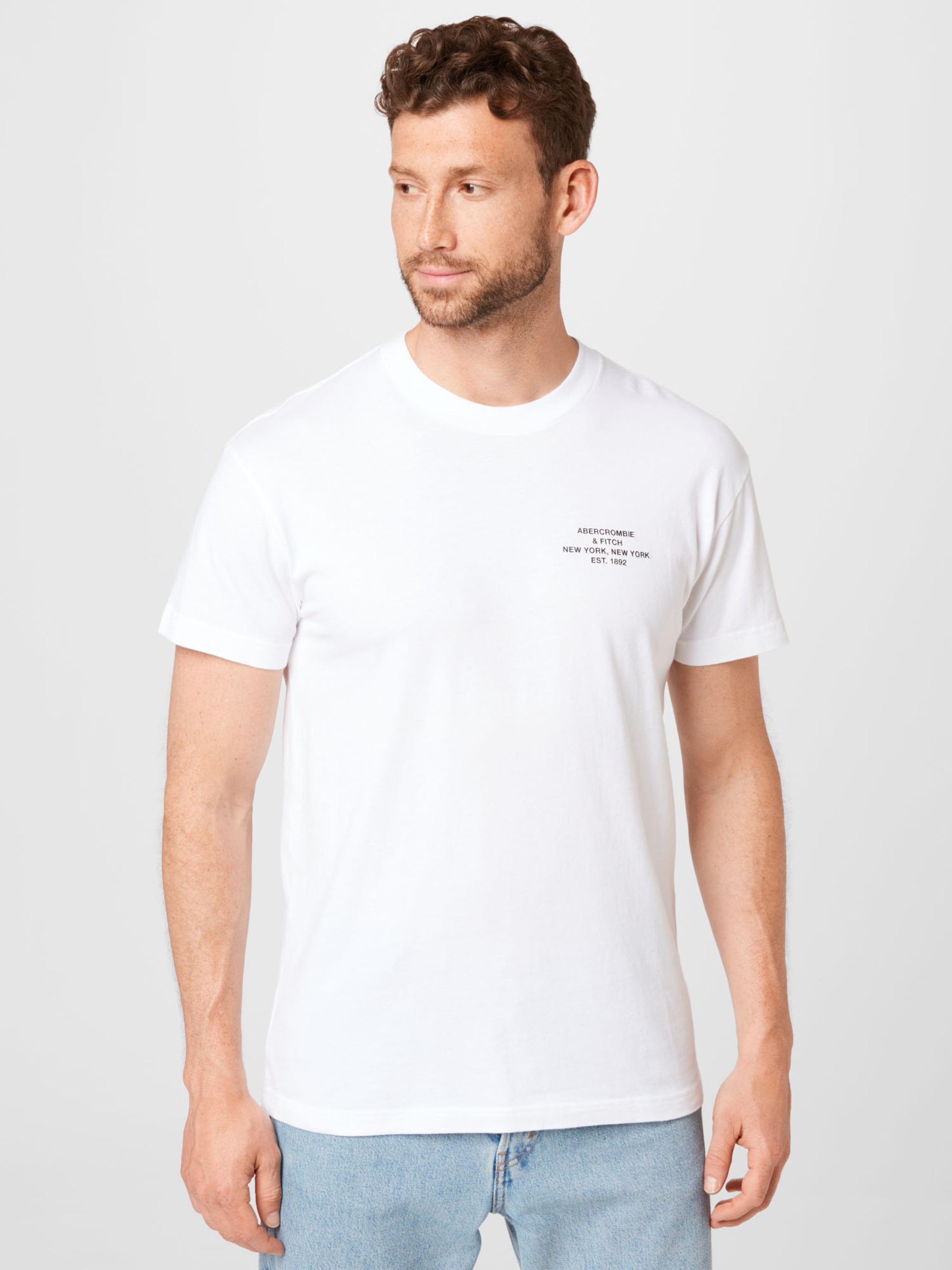 Männer Shirts Abercrombie & Fitch T-Shirt in Weiß - FW04063